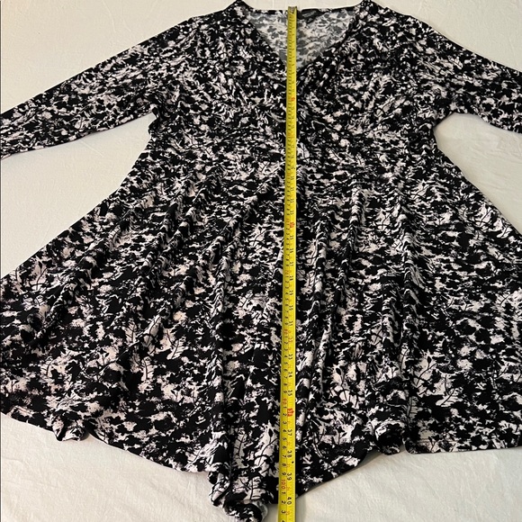 Simply Vera Vera Wang Black and White Patterned Dress  XL - Picture 9 of 9